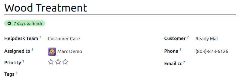 View of a ticket's form emphasizing a satisfied SLA in ViableView Helpdesk.